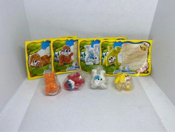 Lot de 4 lapins de Pâques kinder surprise 2007