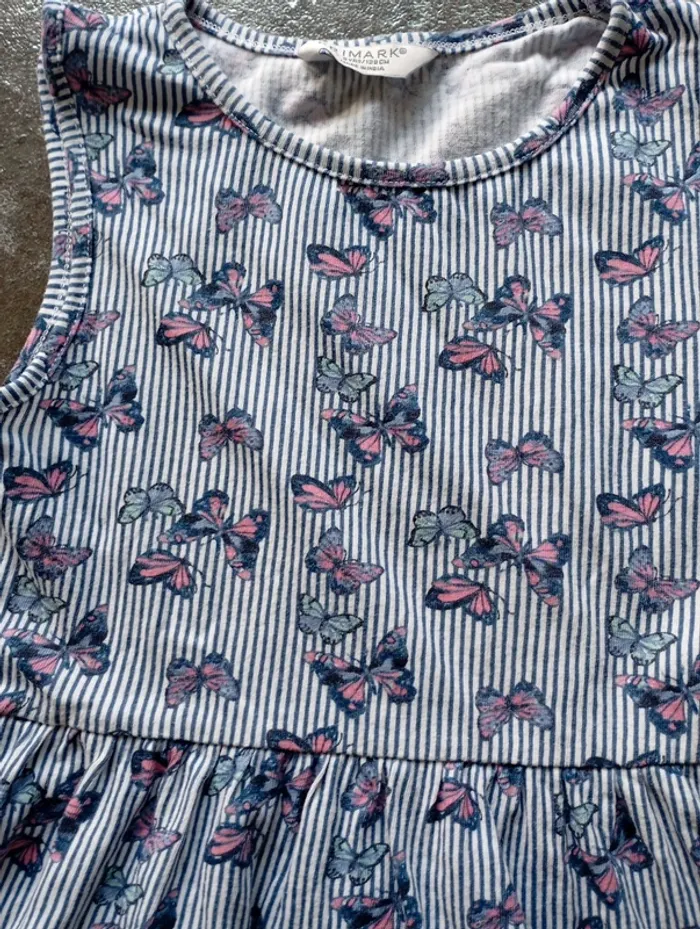 Primark robe papillon 🦋 - photo numéro 2