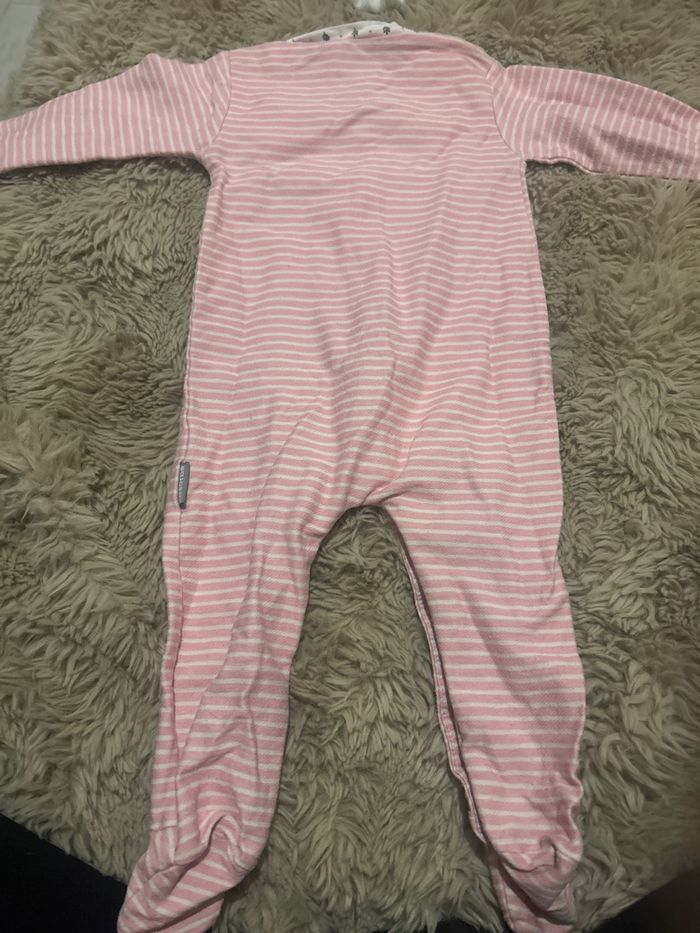 Pyjama - photo numéro 2