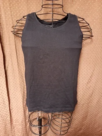 Débardeur noir neuf taille xl