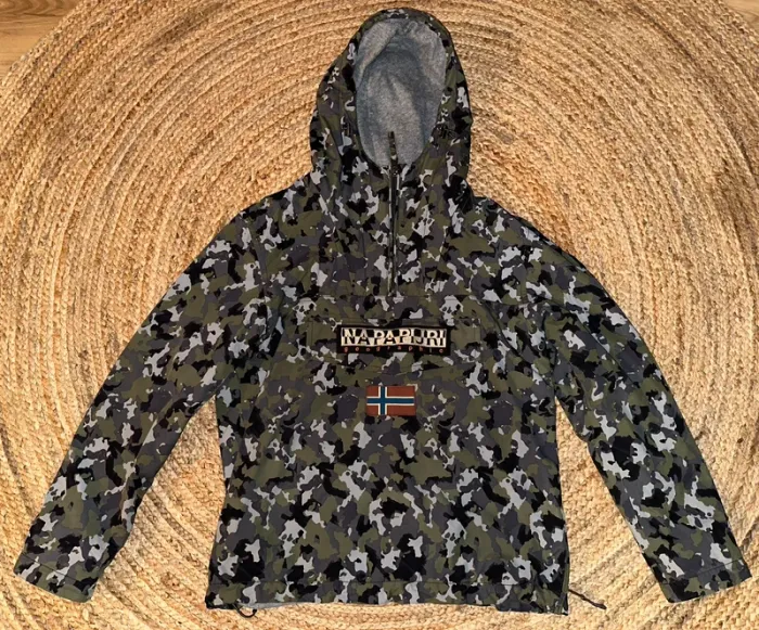 Veste Napapjri