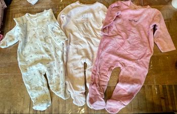 Lot 10 pyjamas bébé - 6/9 mois