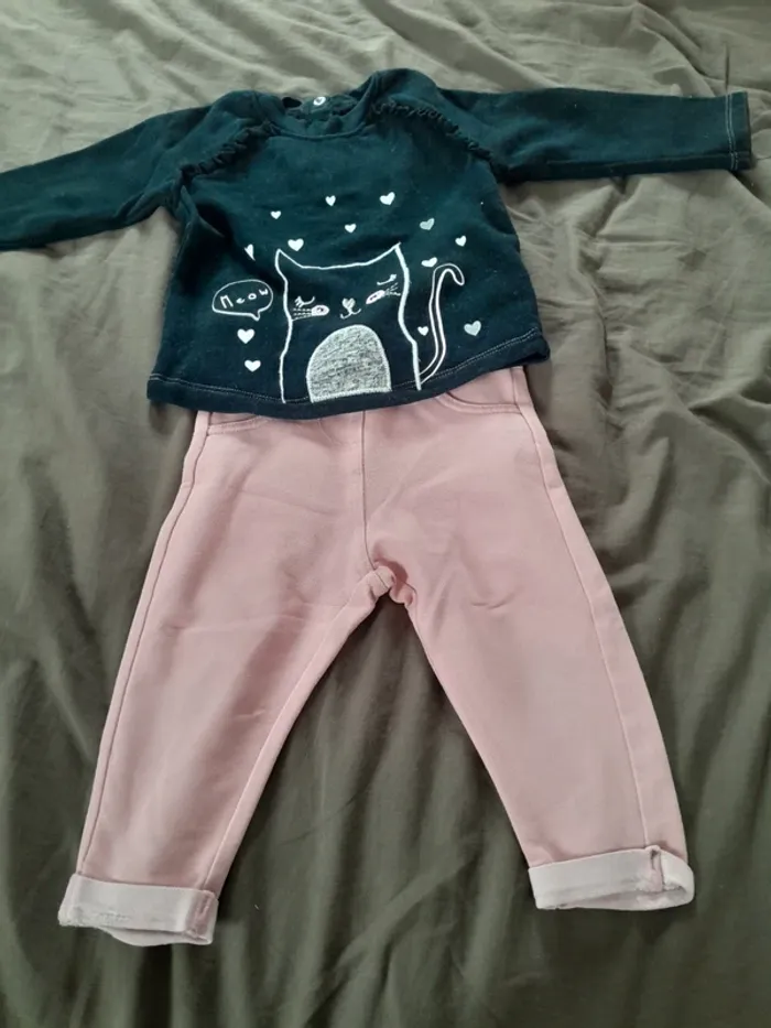 Lot pull pantalon 12 mois fille kiabi