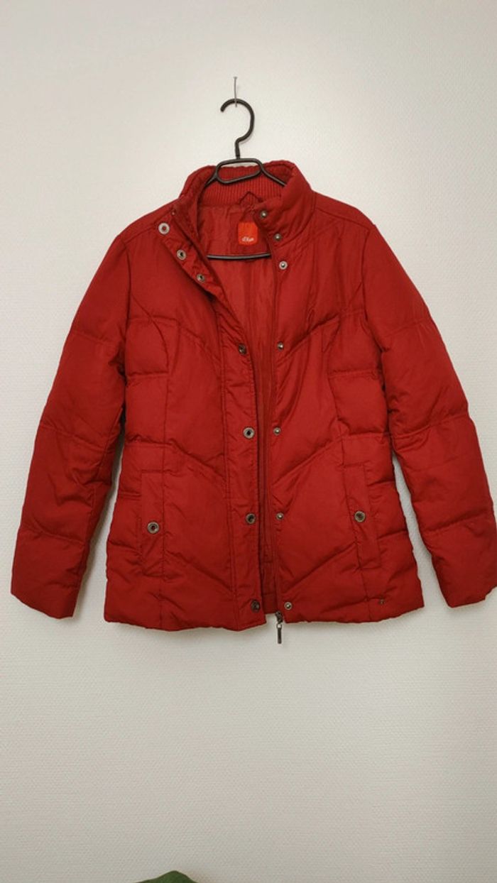 Grosse doudoune rouge en duvet - photo numéro 3