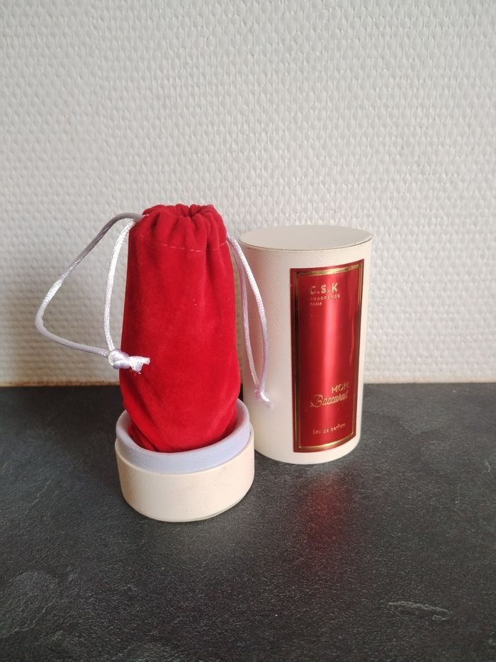 Eau de parfum neuf - photo numéro 2