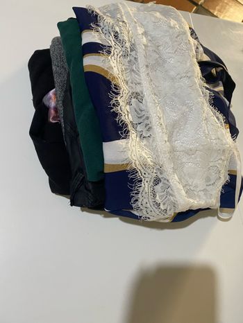 Lot de 6 vêtements plusieurs marques taille S