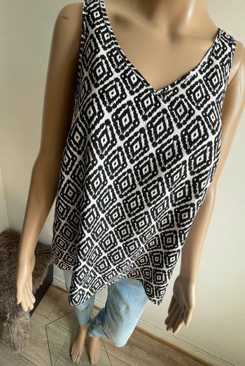 Haut sans manches motif ethnique noir et blanc - Taille 38