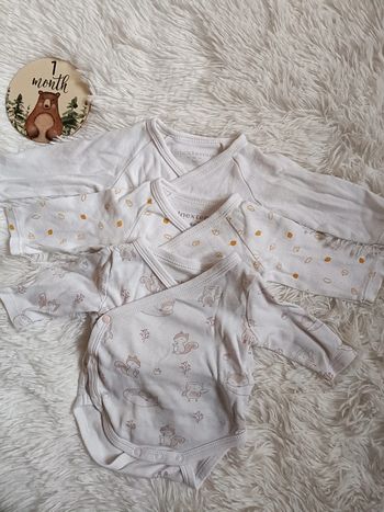 Lot de 3 bodys 1 mois