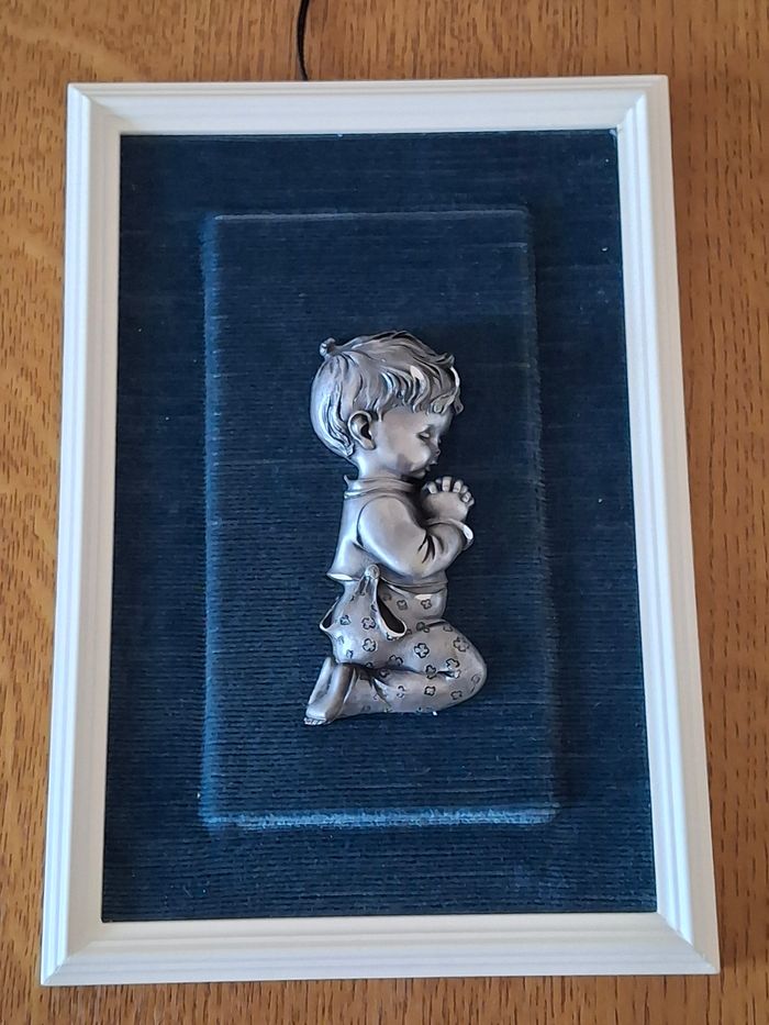 Cadre avec sujet garçon en étain - photo numéro 2