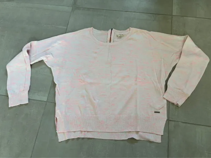 Petit pull billabong rose pâle