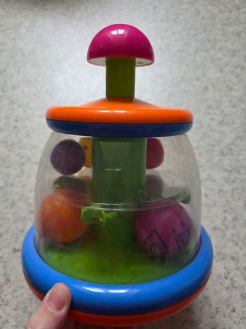 Jouet pour bébé - Manège à boules