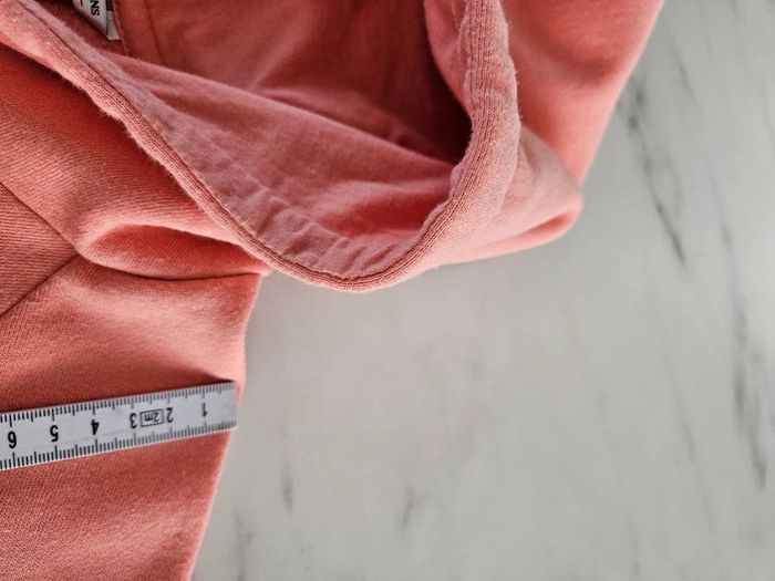 Guess sweat à capuche taille XS - photo numéro 11