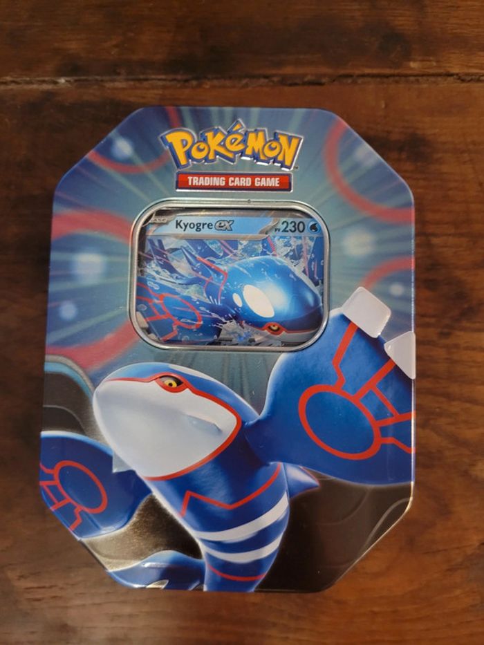 Vends coffret (sans booster ) et carte pokemon kiogre promo 178
