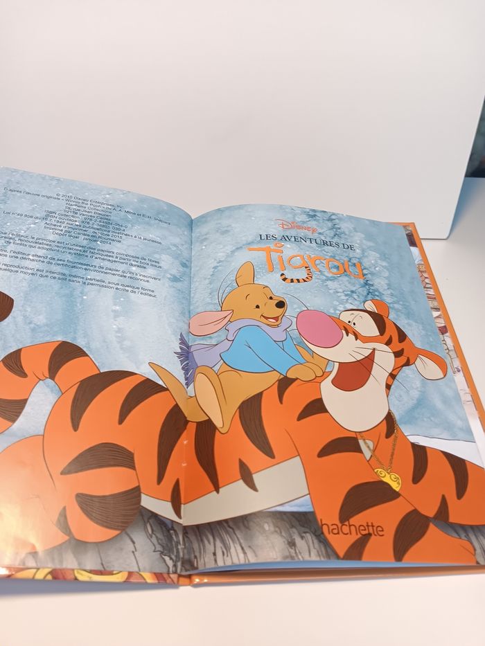 Livre Disney club du livre Winnie l'ourson Les aventures de tigrou - photo numéro 4