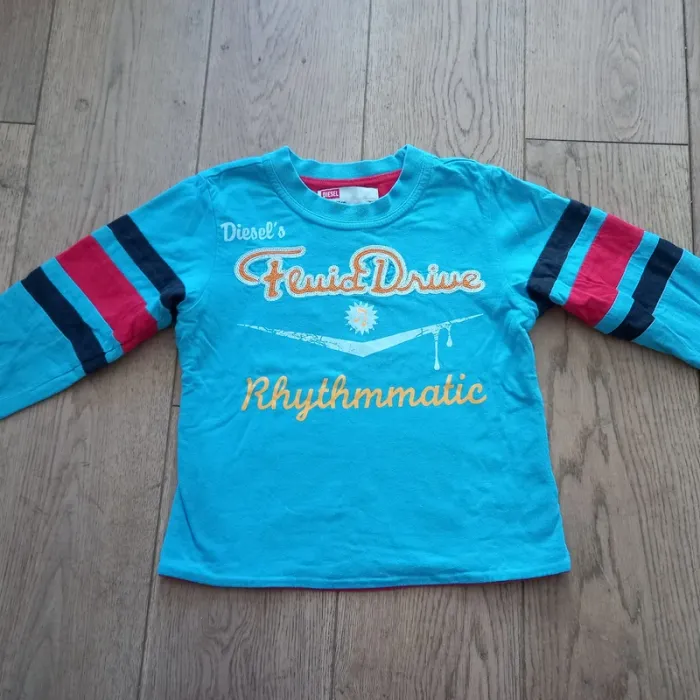 Tshirt bleu épais Diesel 2 ans