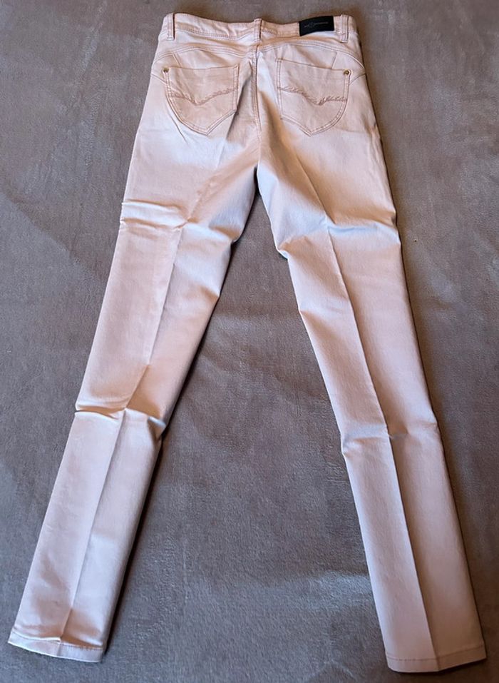 Pantalon - photo numéro 2