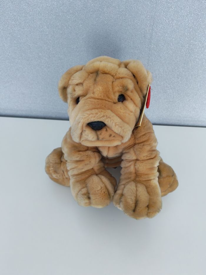 Peluche chien