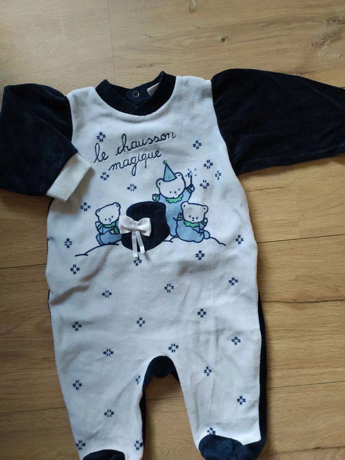 Pyjamas chausson magique - photo numéro 3