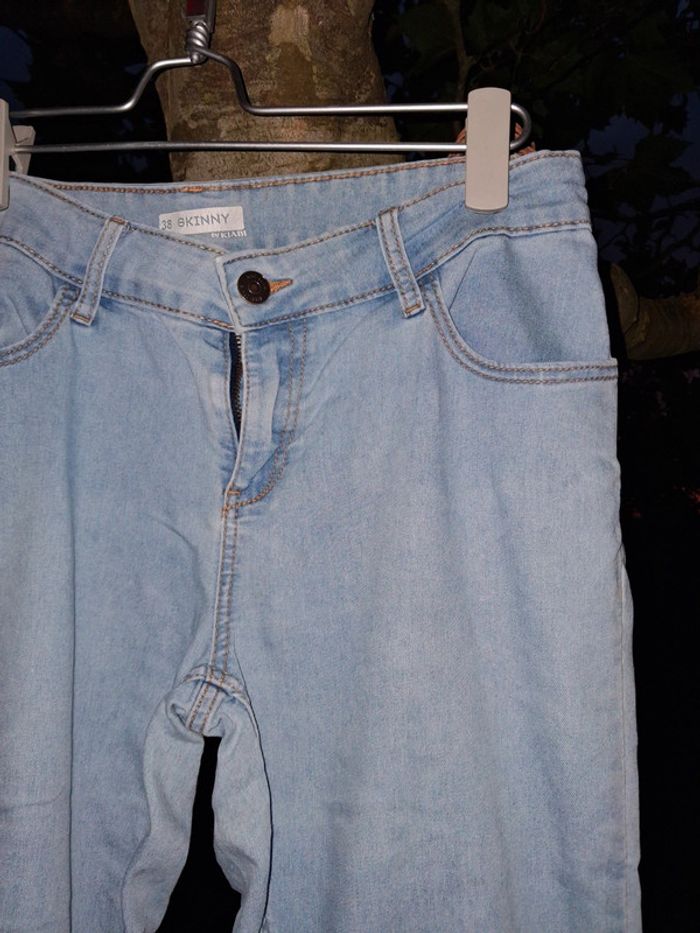Jean skinny Kiabi taille 38 - photo numéro 2