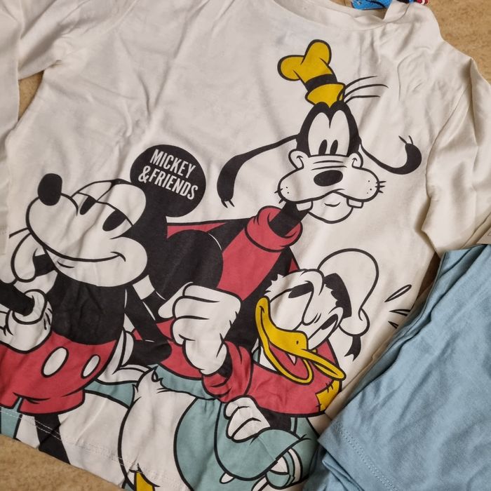 pyjama Disney Mickey et ses amis taille 4 / 5 ans 🎁 de - photo numéro 4