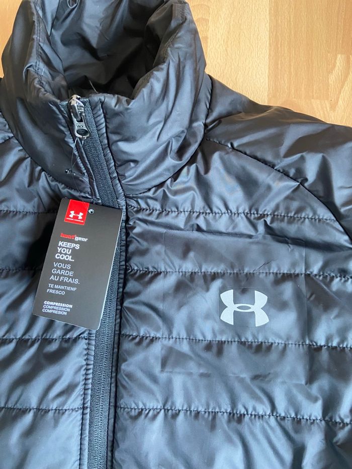 Veste Under Armour coupe - photo numéro 4