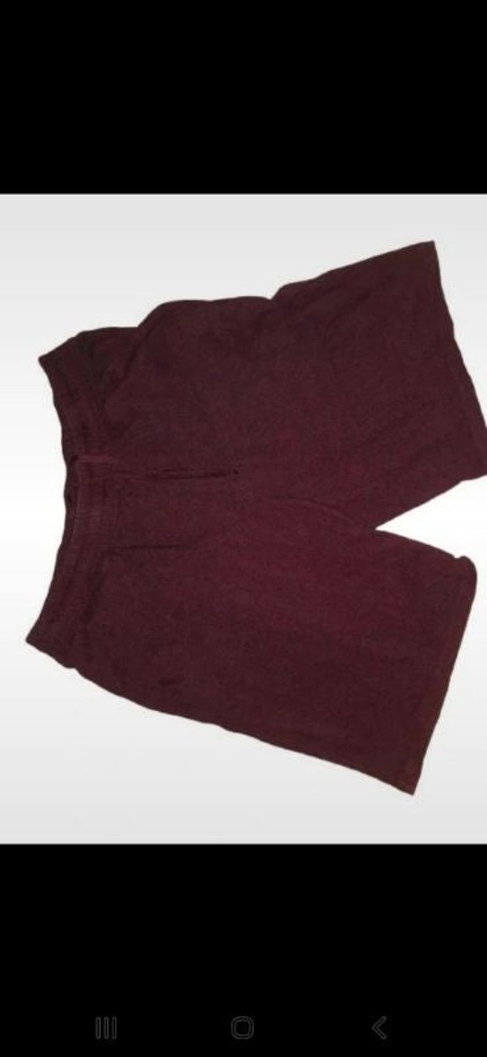 Short Primark Bordeaux