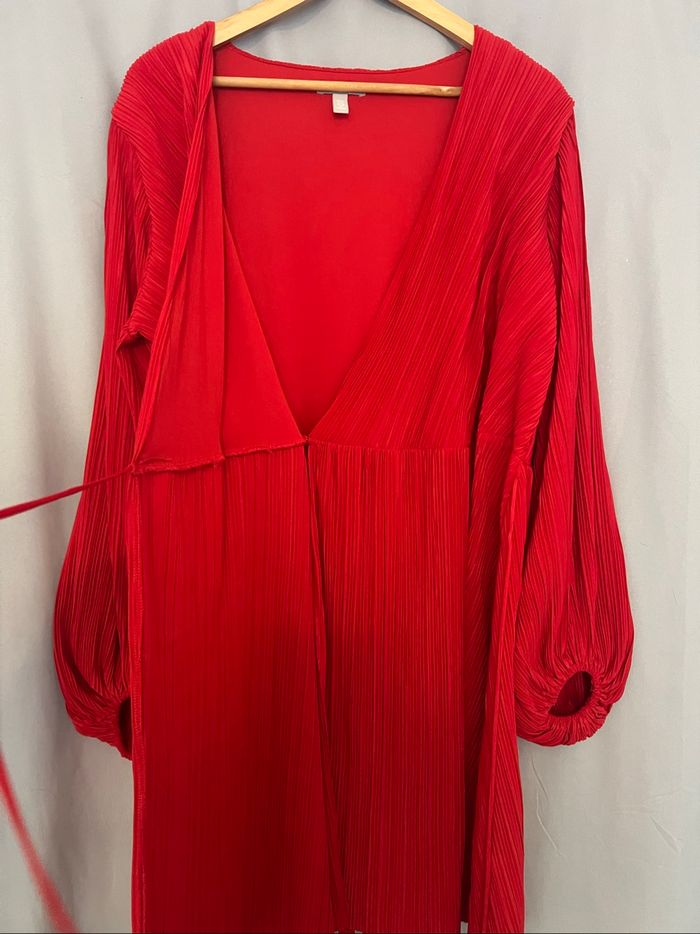 Robe portefeuille rouge H&M - photo numéro 4