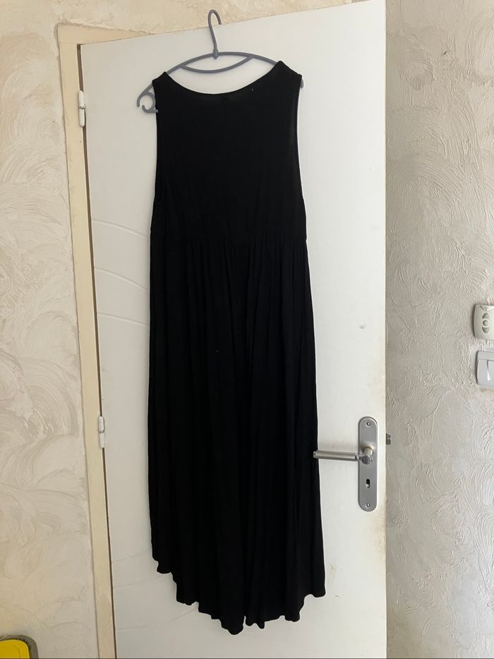 Robe longue noir - photo numéro 3