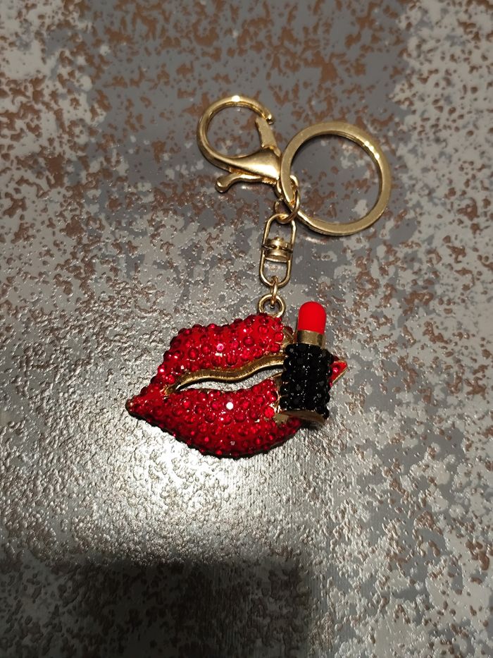 Porte clés bouche - photo numéro 3