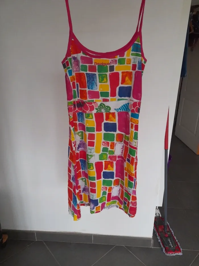 Robe desigual 13/14 ans - photo numéro 5