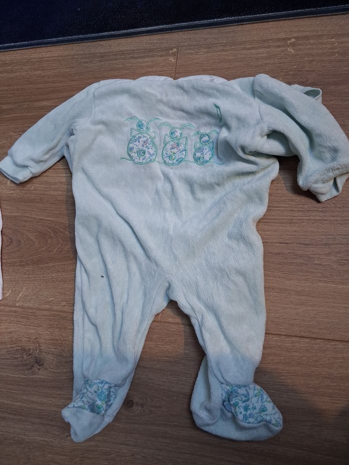 Lot de  5 pyjamas bébé - photo numéro 2