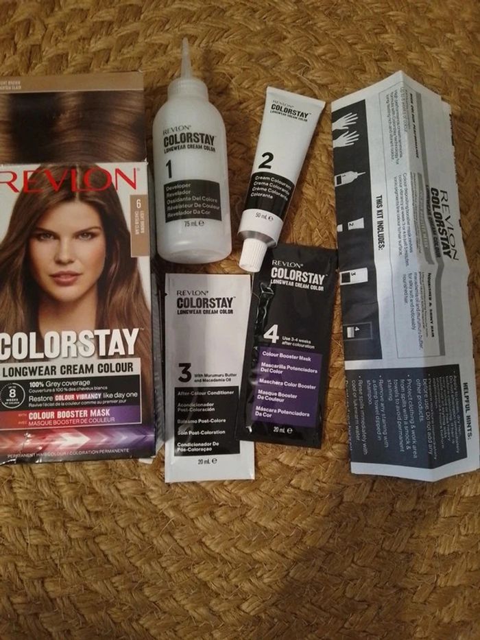 💄Coloration Colorstay Revlon n°6 châtain clair - photo numéro 5