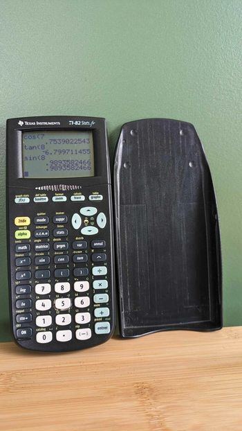 Calculatrice texas instruments TI-82 stats