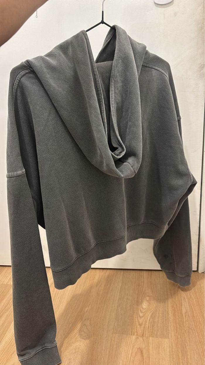 Sweet à capuche pour femme - photo numéro 4