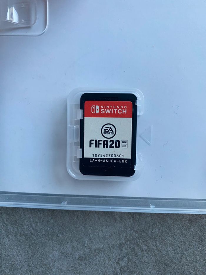 Jeu Switch FIFA 2020 - photo numéro 3