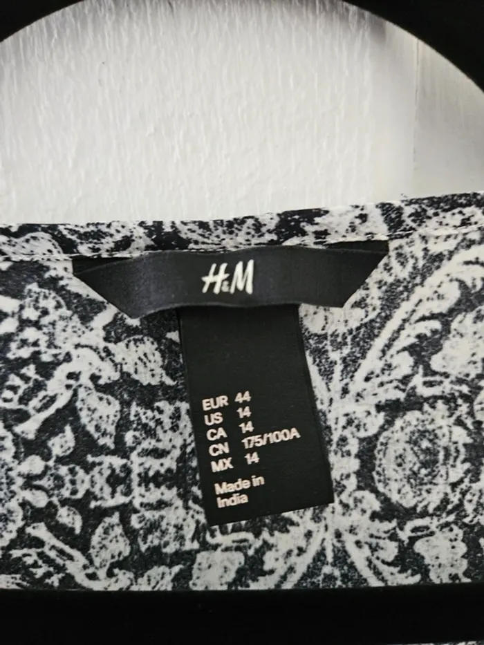 Blouse T.44 H&M - photo numéro 8