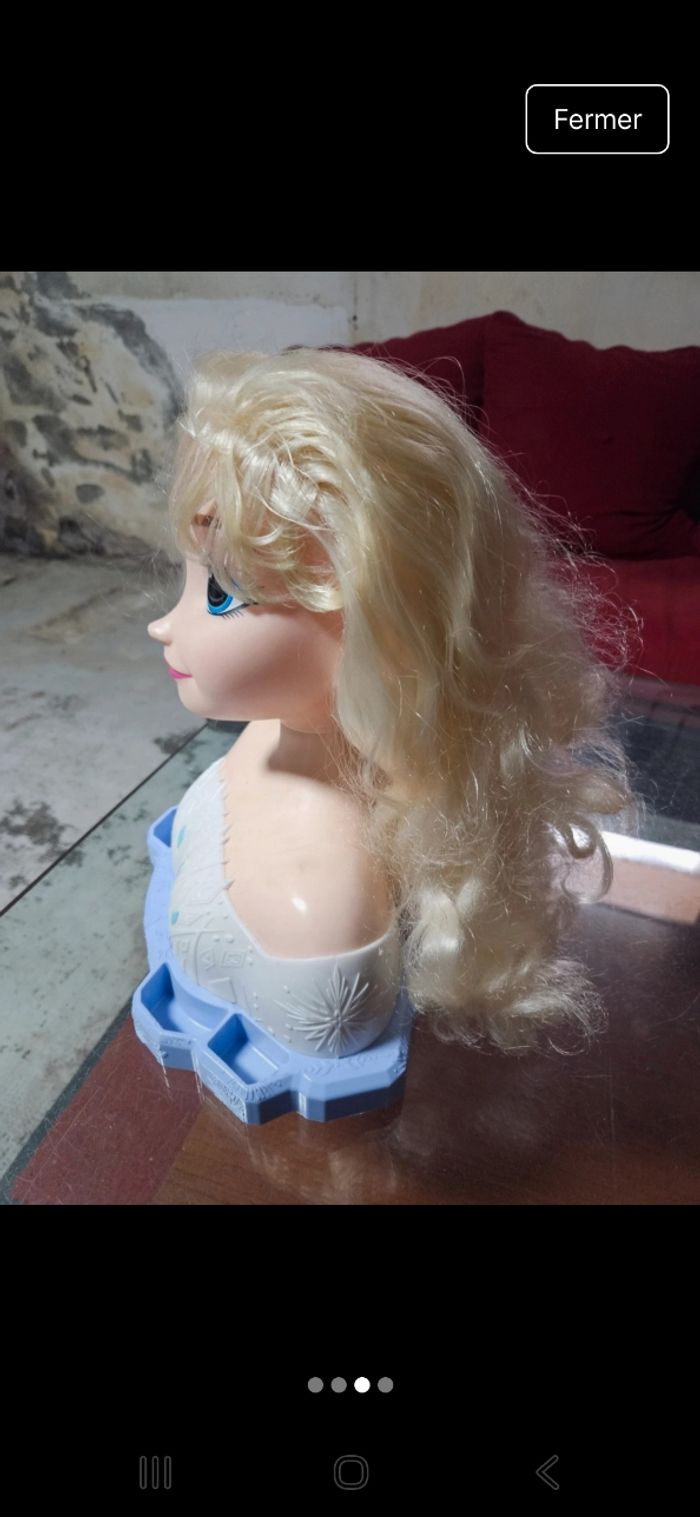 Tête à coiffer "la reine des neiges" et accessoires - photo numéro 3