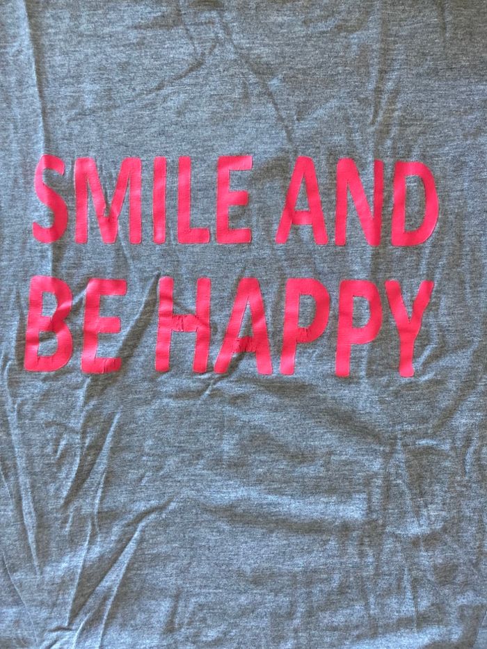 T-shirt gris « smile and be happy » - photo numéro 3