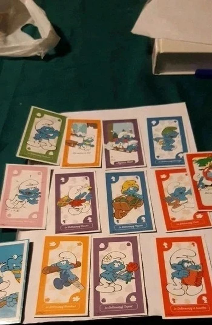 Lot de 13 cartes Schtroumpfs