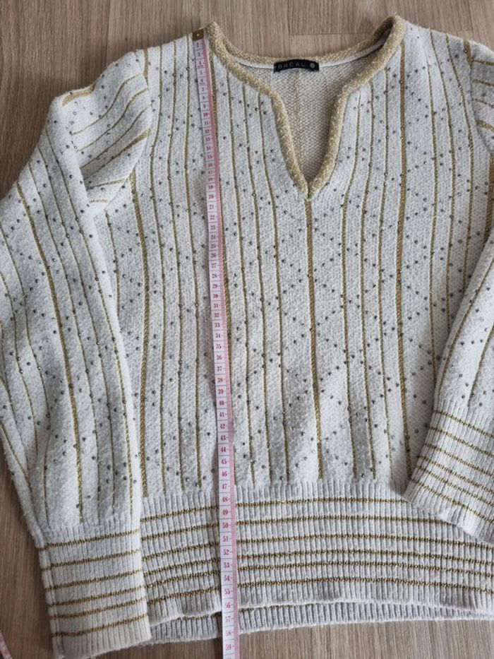 Pull a col V beige/or Bréal à stars Femme Taille M - photo numéro 3