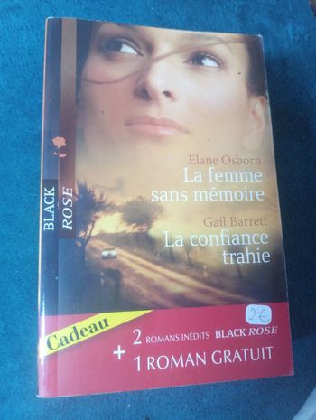 Romans collection black Rose