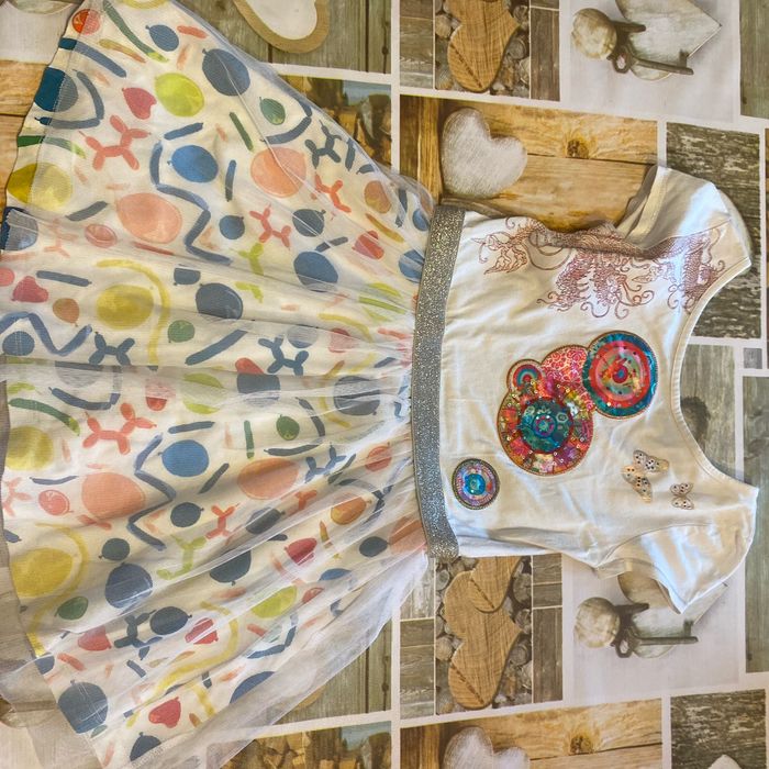 Robe Desigual  7/8 ans