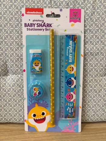 Kit Scolaire 4 pièces "Baby Shark"