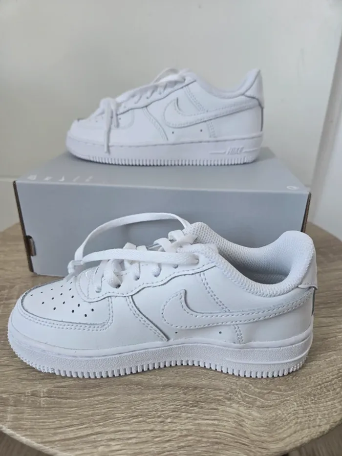 Nike air force 1 taille 28 neuves blanche - photo numéro 3