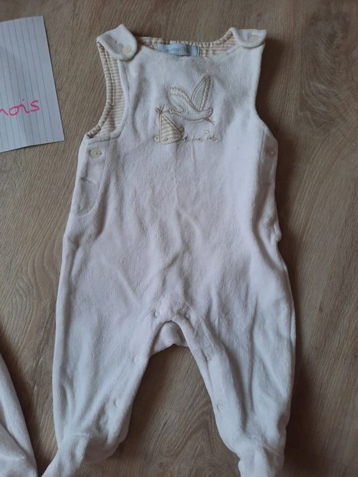 2 salopettes velours 1/3mois - photo numéro 3