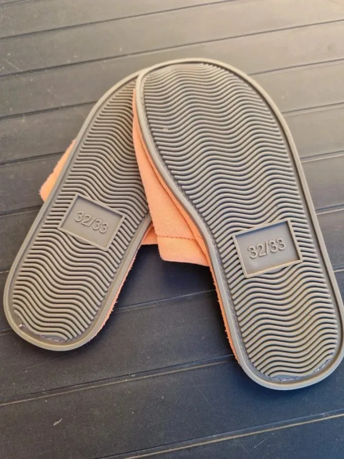 Chaussons Tape à l'œil 32-33 - photo numéro 3