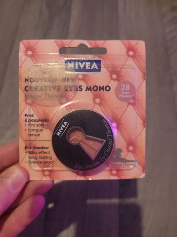 Fard à paupiéres Nivéa collaboration Chantal Thomas💕