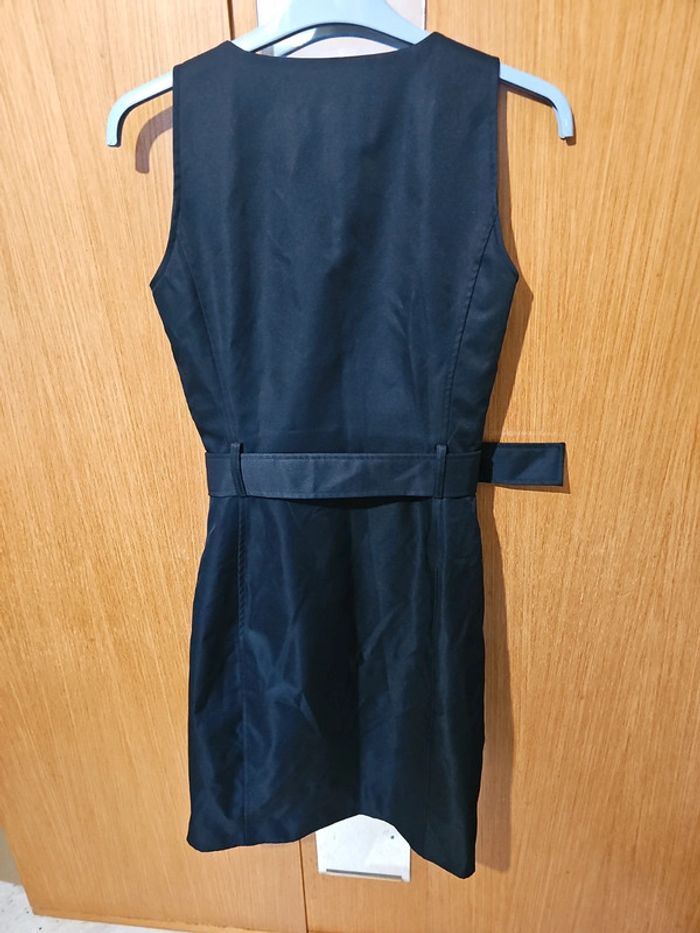 Robe tailleur - photo numéro 3