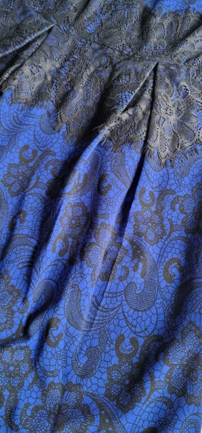Robe "Jus d'orange" bleu a dentelle noire taille 1 - photo numéro 5