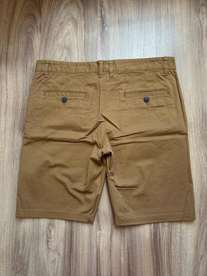Short moutarde Homme Primark Tailles 44-46 - photo numéro 9